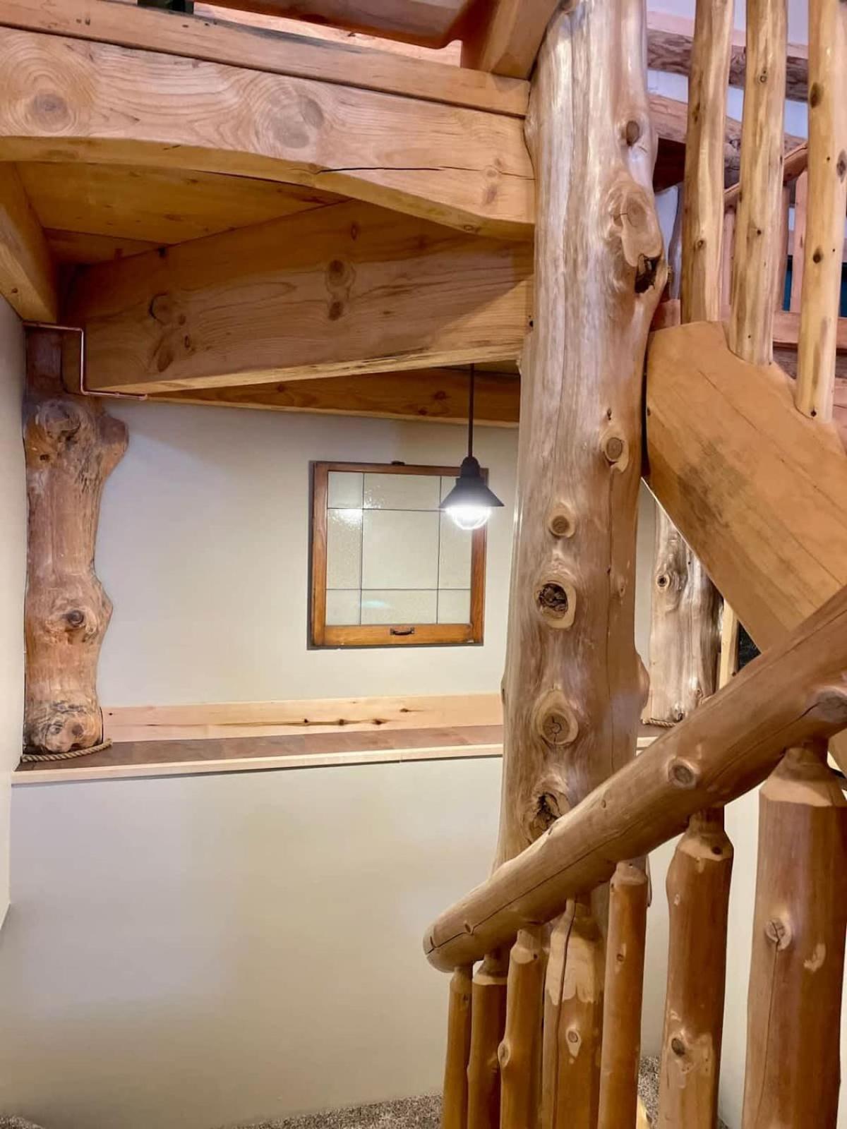 Stunning Log Cabin Getaway At The Hannu Haus Ironwood Exteriör bild