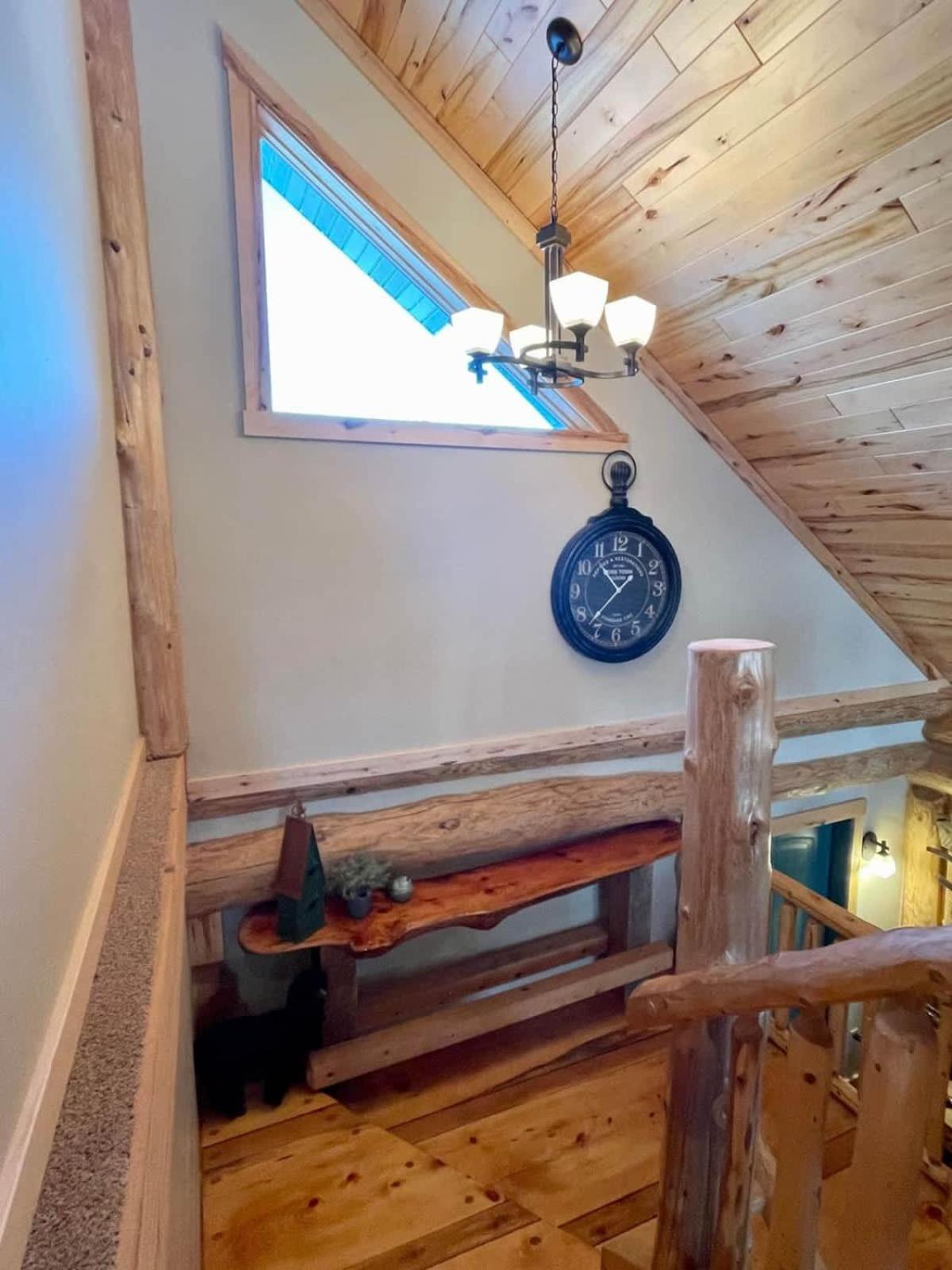 Stunning Log Cabin Getaway At The Hannu Haus Ironwood Exteriör bild