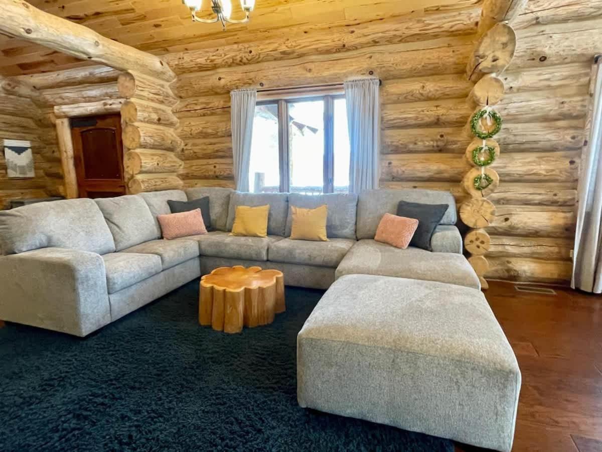 Stunning Log Cabin Getaway At The Hannu Haus Ironwood Exteriör bild