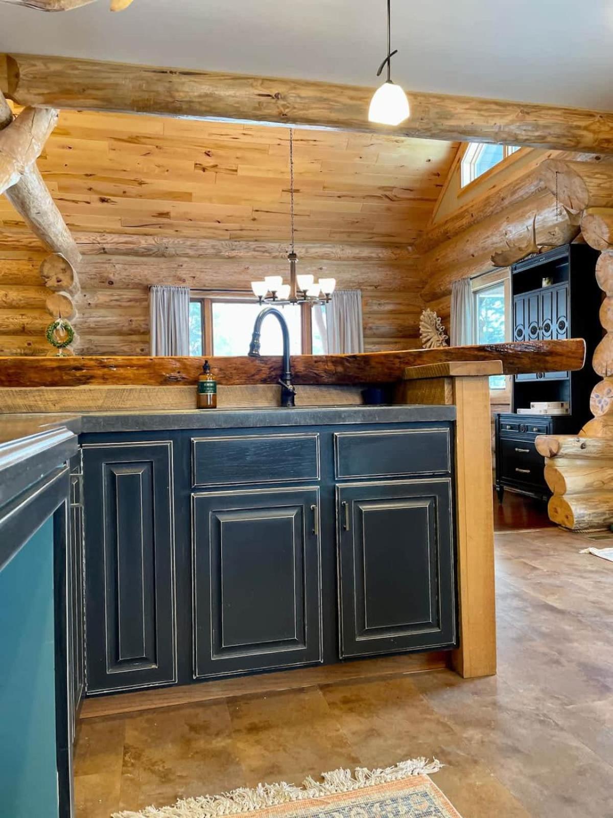 Stunning Log Cabin Getaway At The Hannu Haus Ironwood Exteriör bild